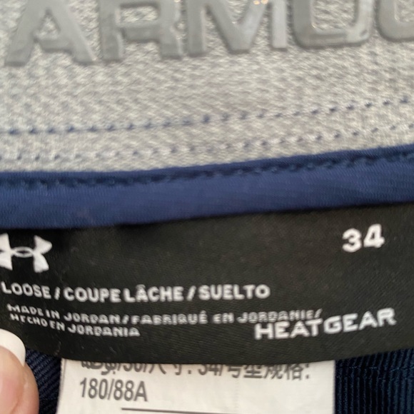 Under Armour Heat Gear golf shorts - Picture 2 of 6